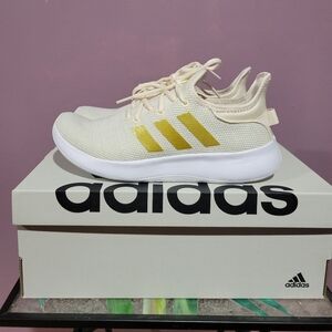 Adidas Cloudfoam Pure SPW Shoes